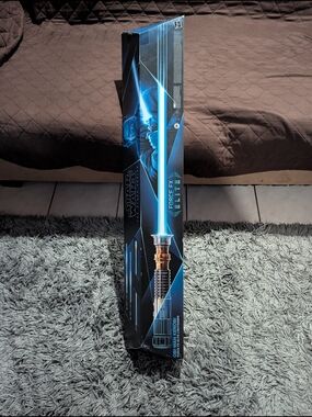 Star Wars Obi Wan Force FX Elite Blue Lightsaber